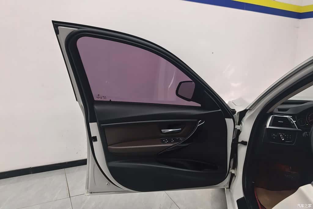 BMW 3 Series, 2019 7