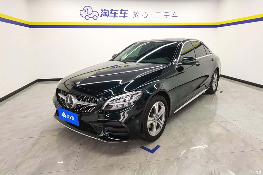 Mercedes-Benz C-Class, 2022 1