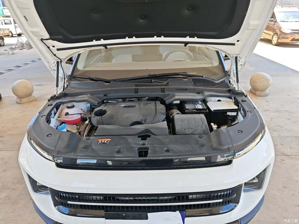Geely Icon, 2025 20