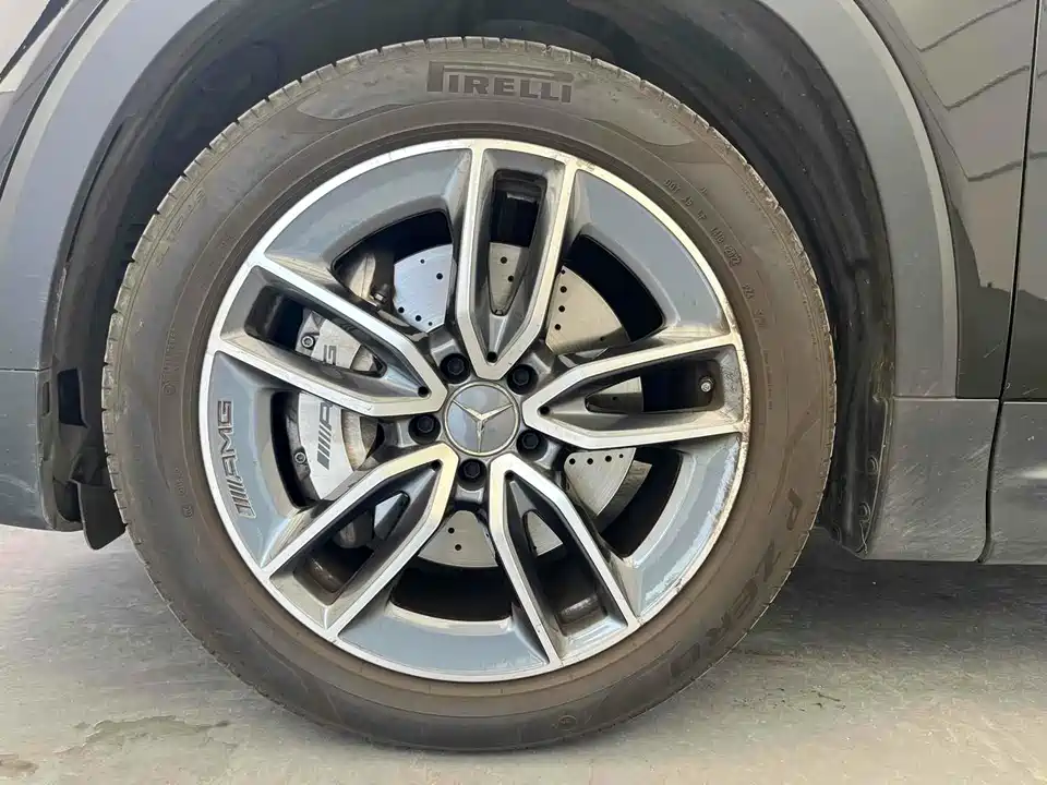 Mercedes-Benz GLB AMG