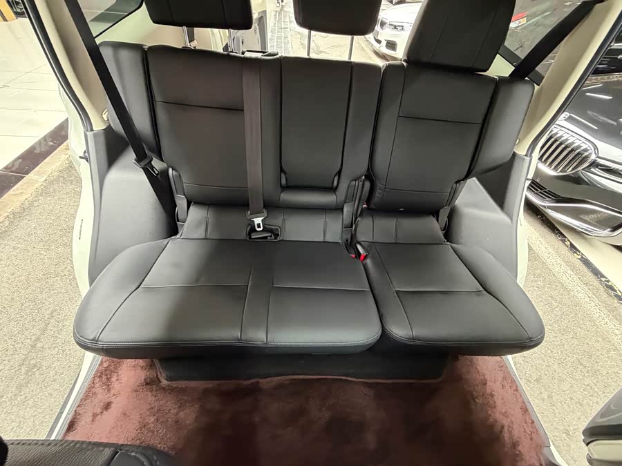 Mitsubishi Pajero (import) 2023, фото 25