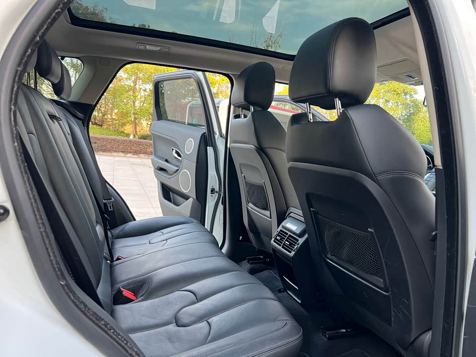 Land Rover Range Rover Aurora