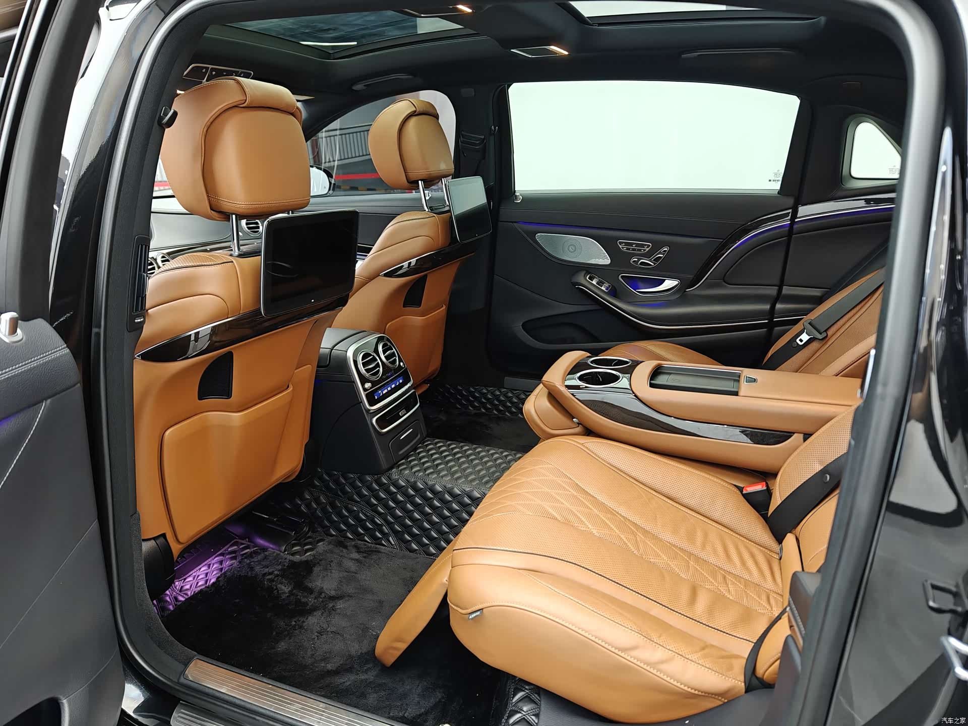Maybach S-Class, 2021 8