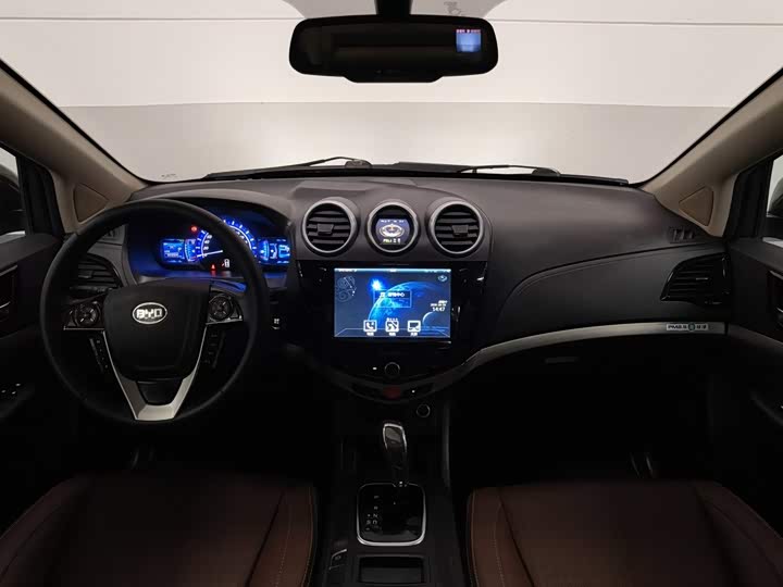 BYD S7 2015 2.0T sheng ji ban АКПП Премиум