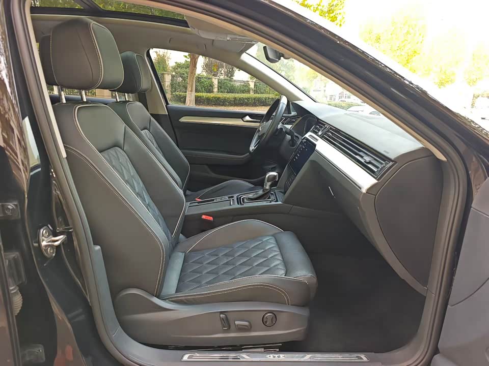 Volkswagen Magotan GTE