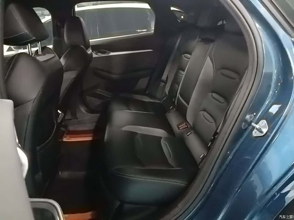 Geely Preface, 2023 17