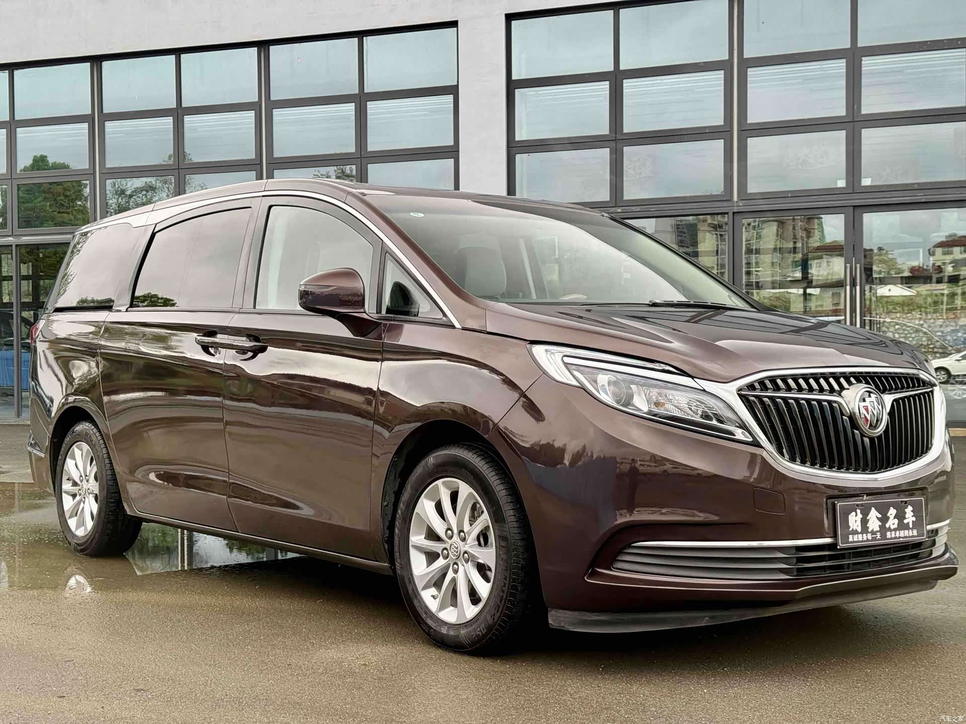 Buick GL8, 2018 3