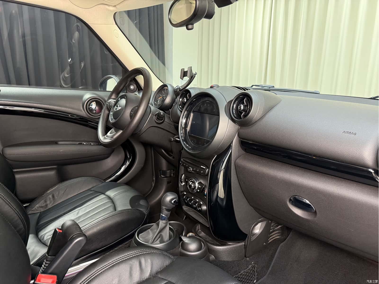 Mini Countryman, 2016 29