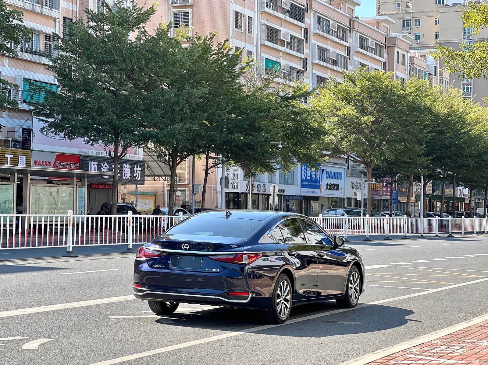 Lexus ES, 2021 12