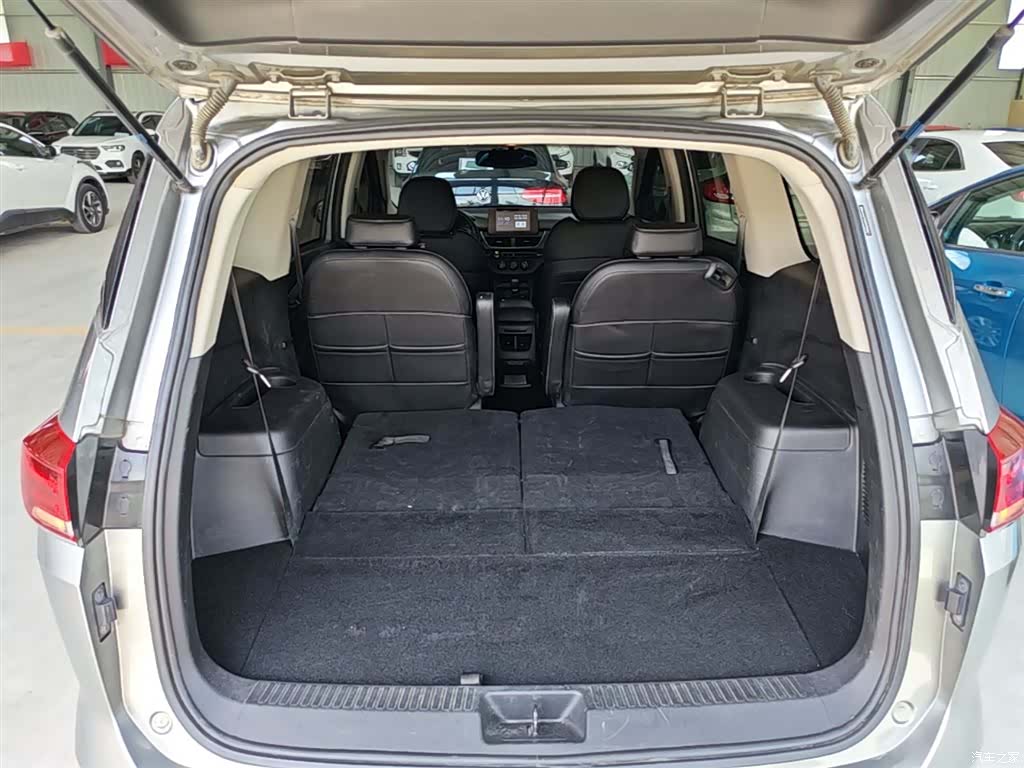 Wuling 360, 2018 19