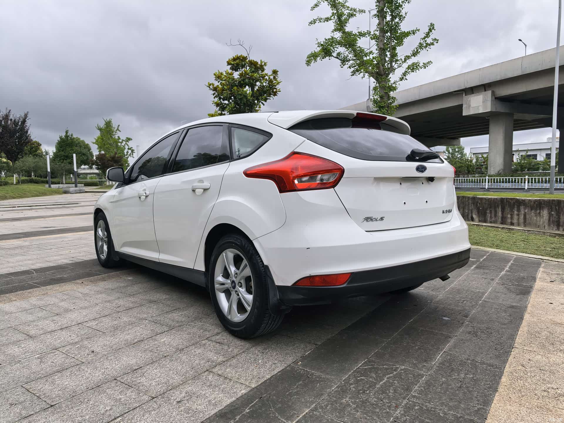 Ford Focus, 2016 10