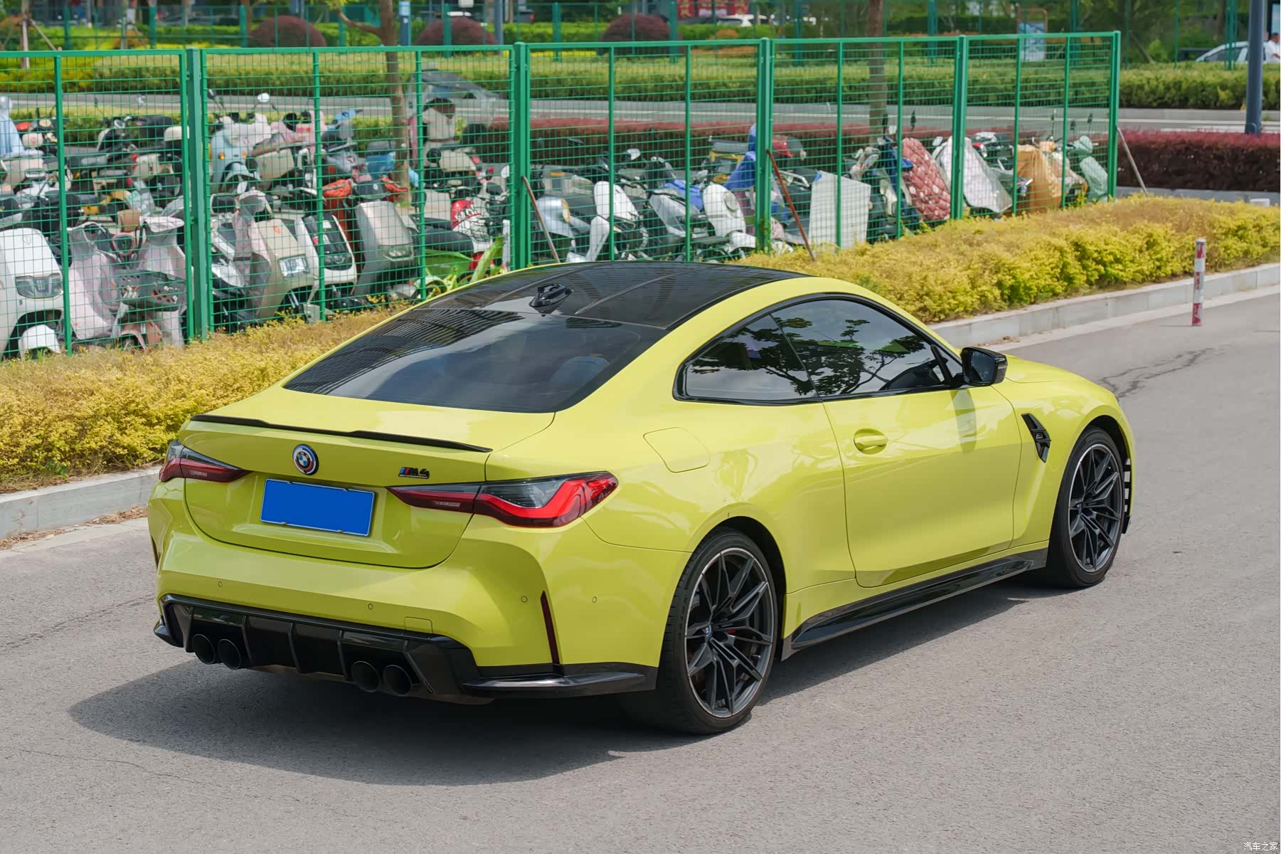 BMW M4, 2024 все фото