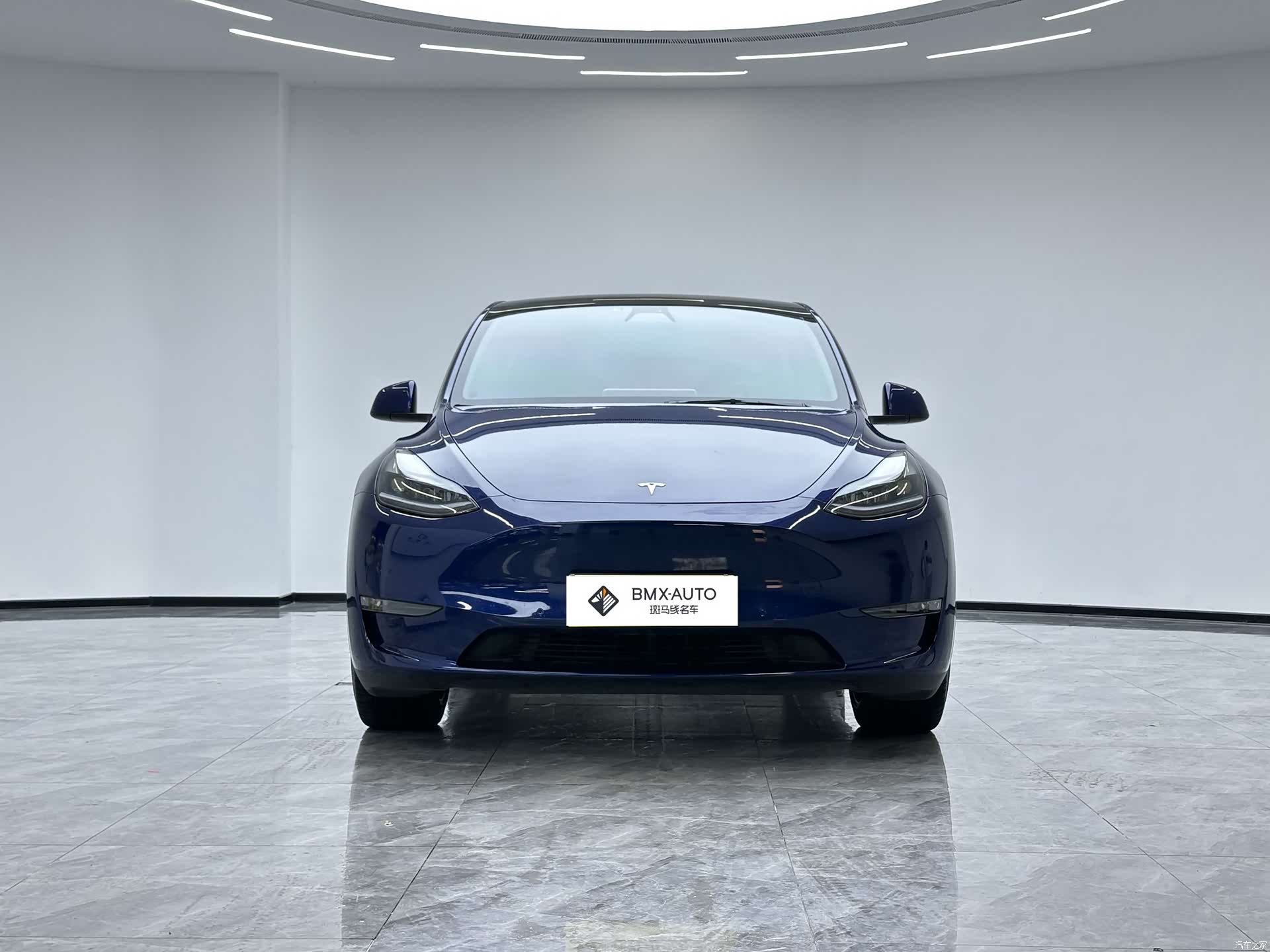 Tesla Model Y, 2022 все фото