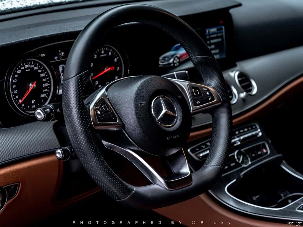 Mercedes-Benz E-Class, 2018 4