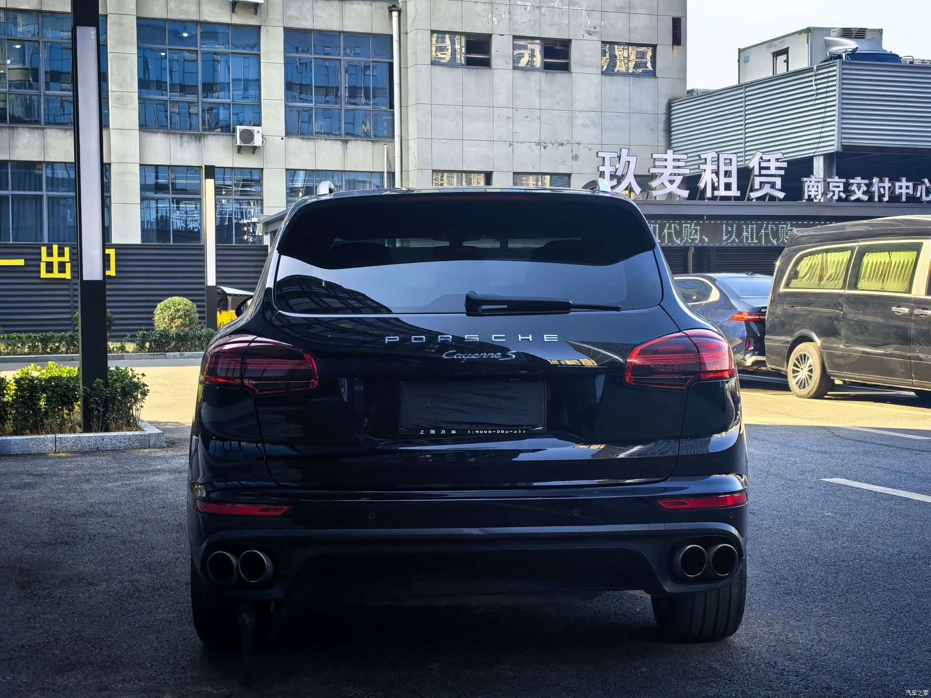 Porsche Cayenne, 2017 все фото