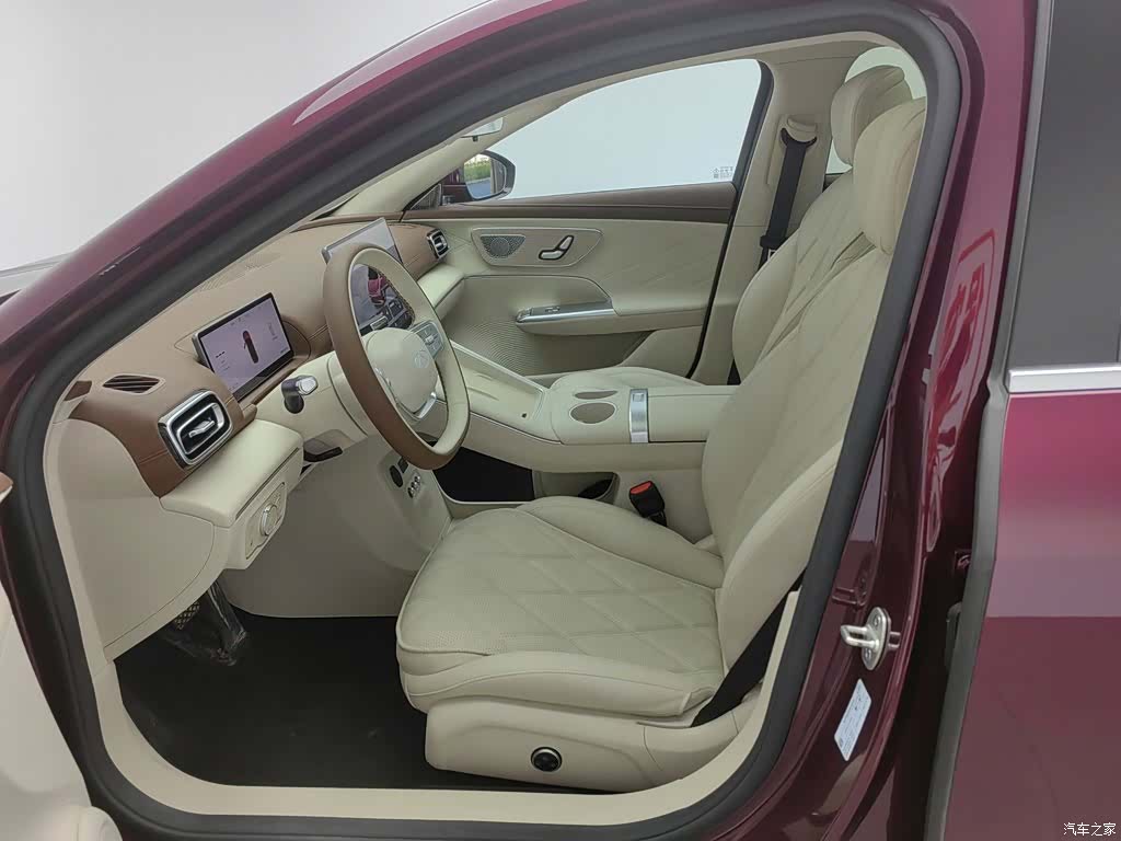 Chery A9L, 2025 10