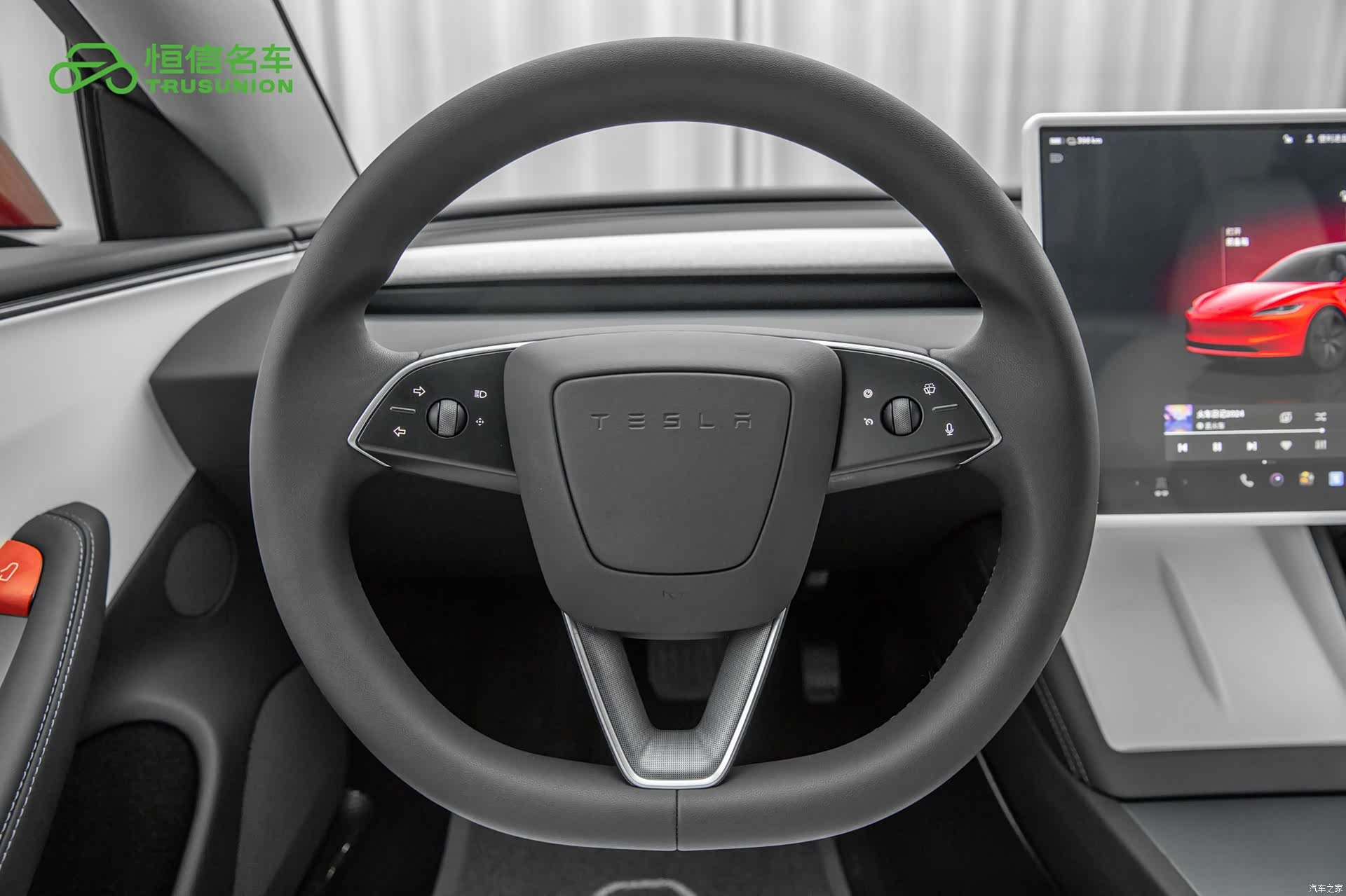 Tesla Model 3, 2025 17