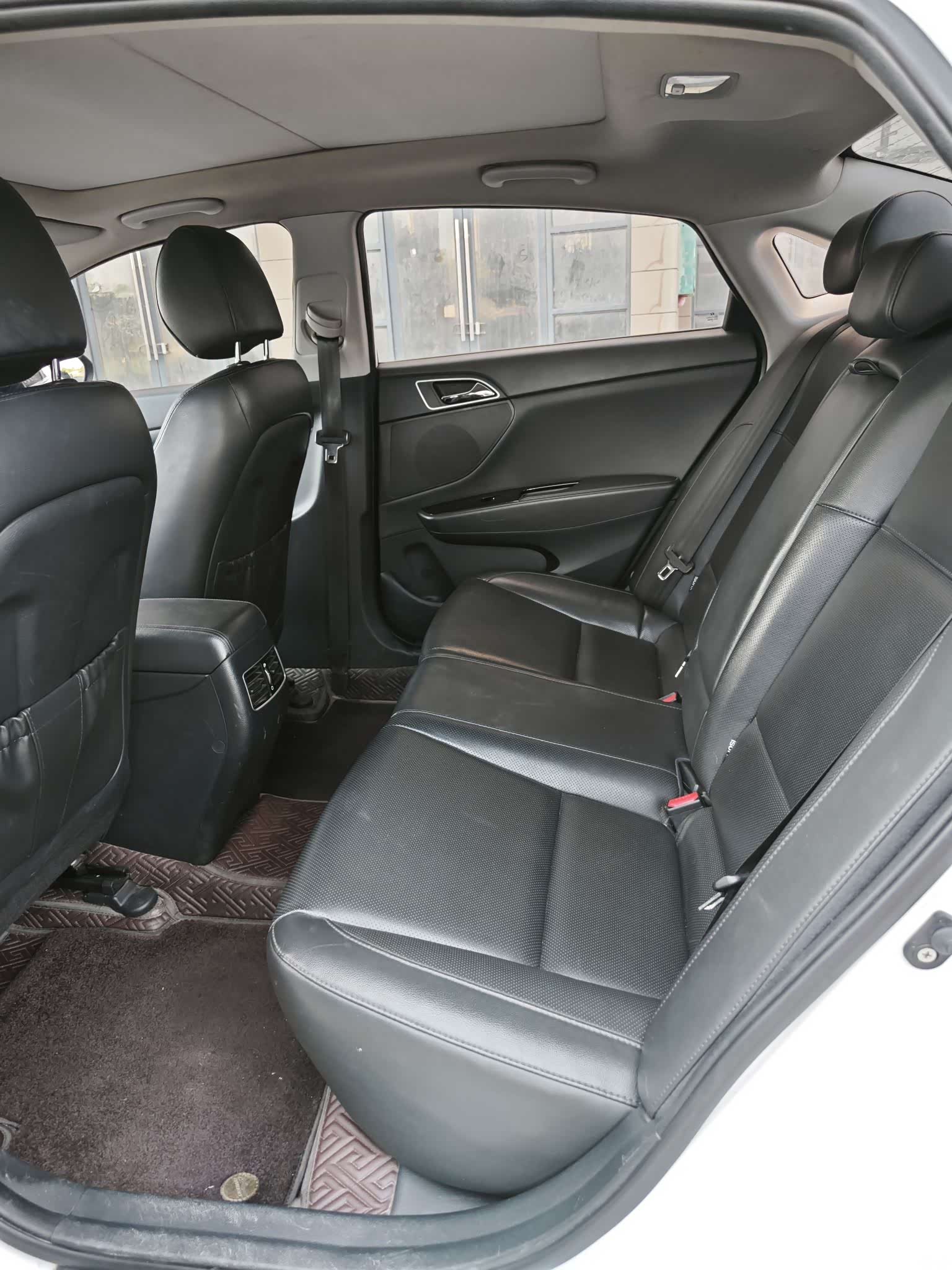 Hyundai GLS, 2018 10