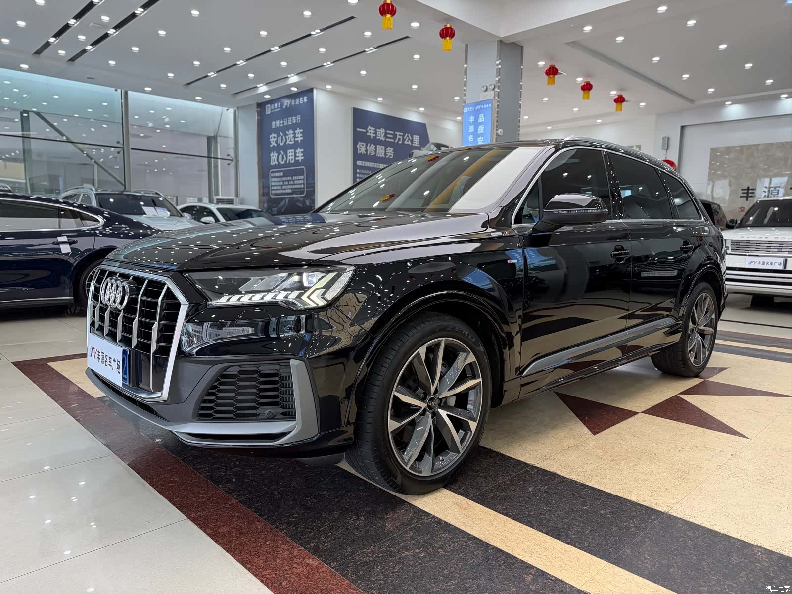 Audi Q7, 2021 1