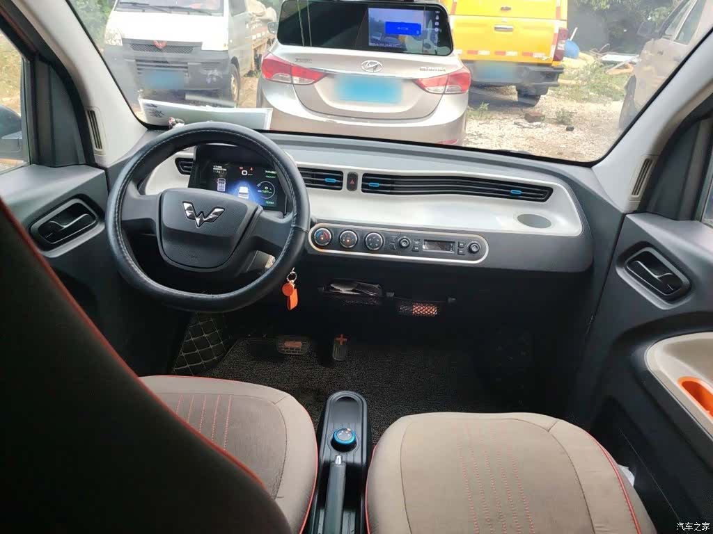 Wuling MINIEV, 2021 6
