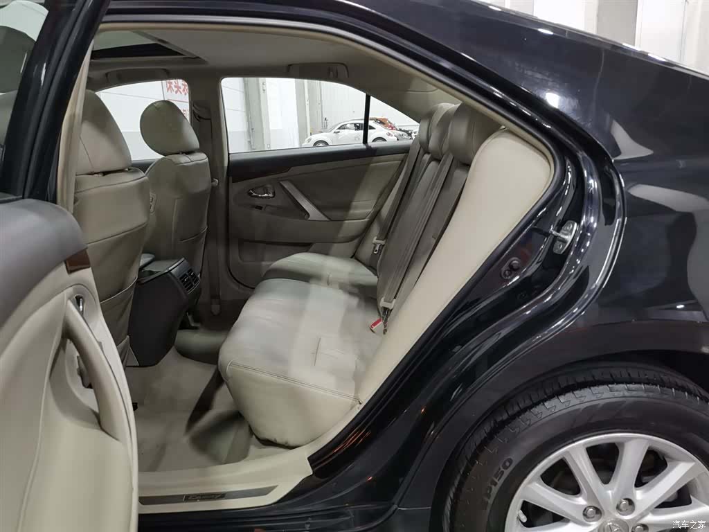Toyota Camry, 2015 15