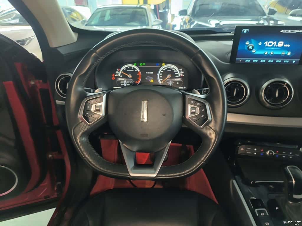 WEY VV7, 2017 11