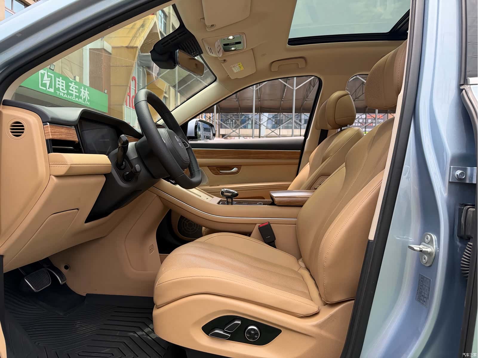 AITO M7, 2022 все фото