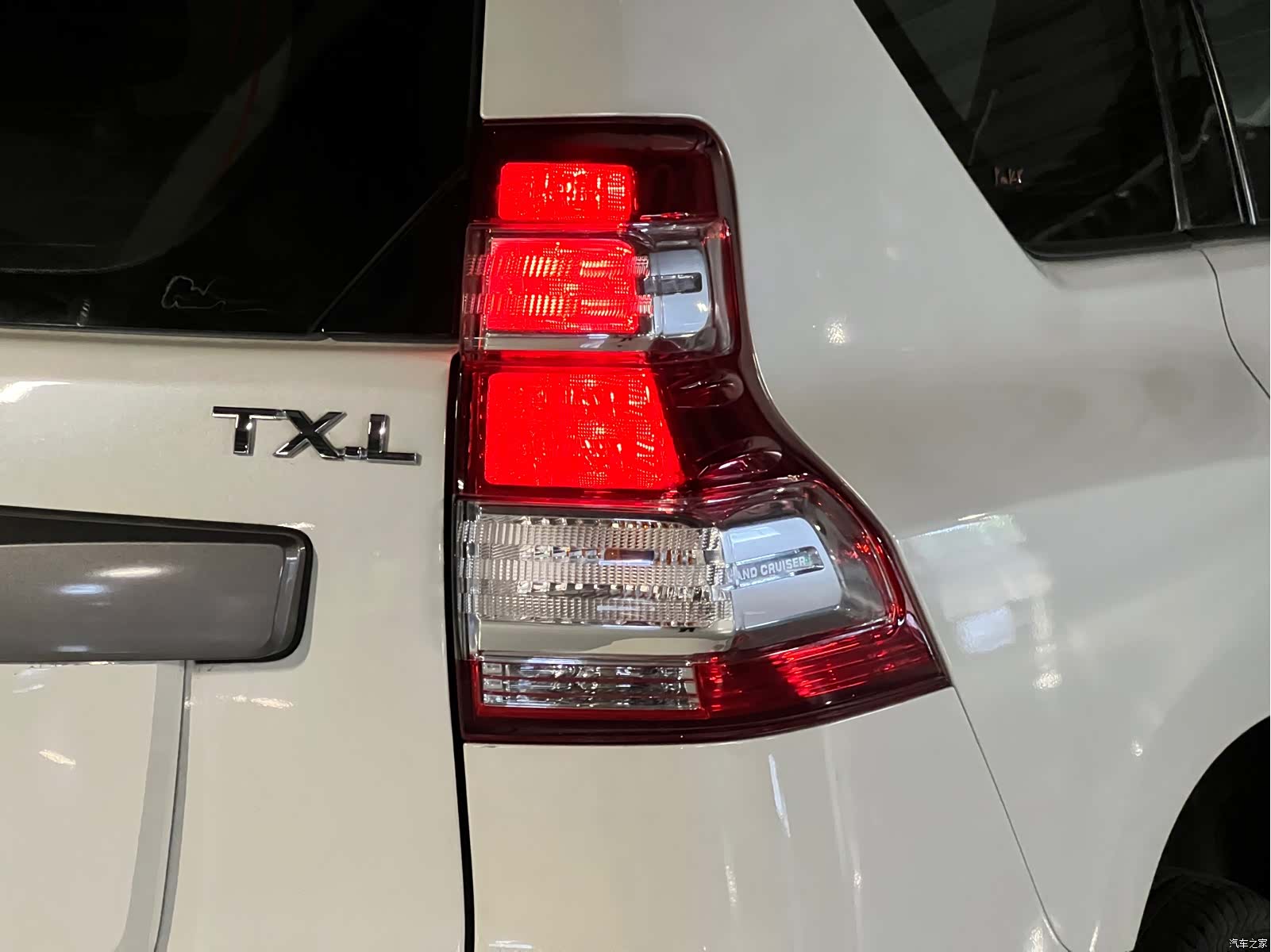 Toyota Prado, 2016 17