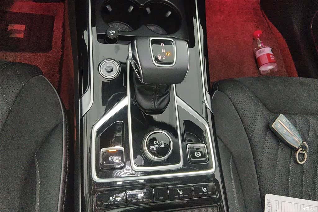 Hongqi HS5, 2022 15