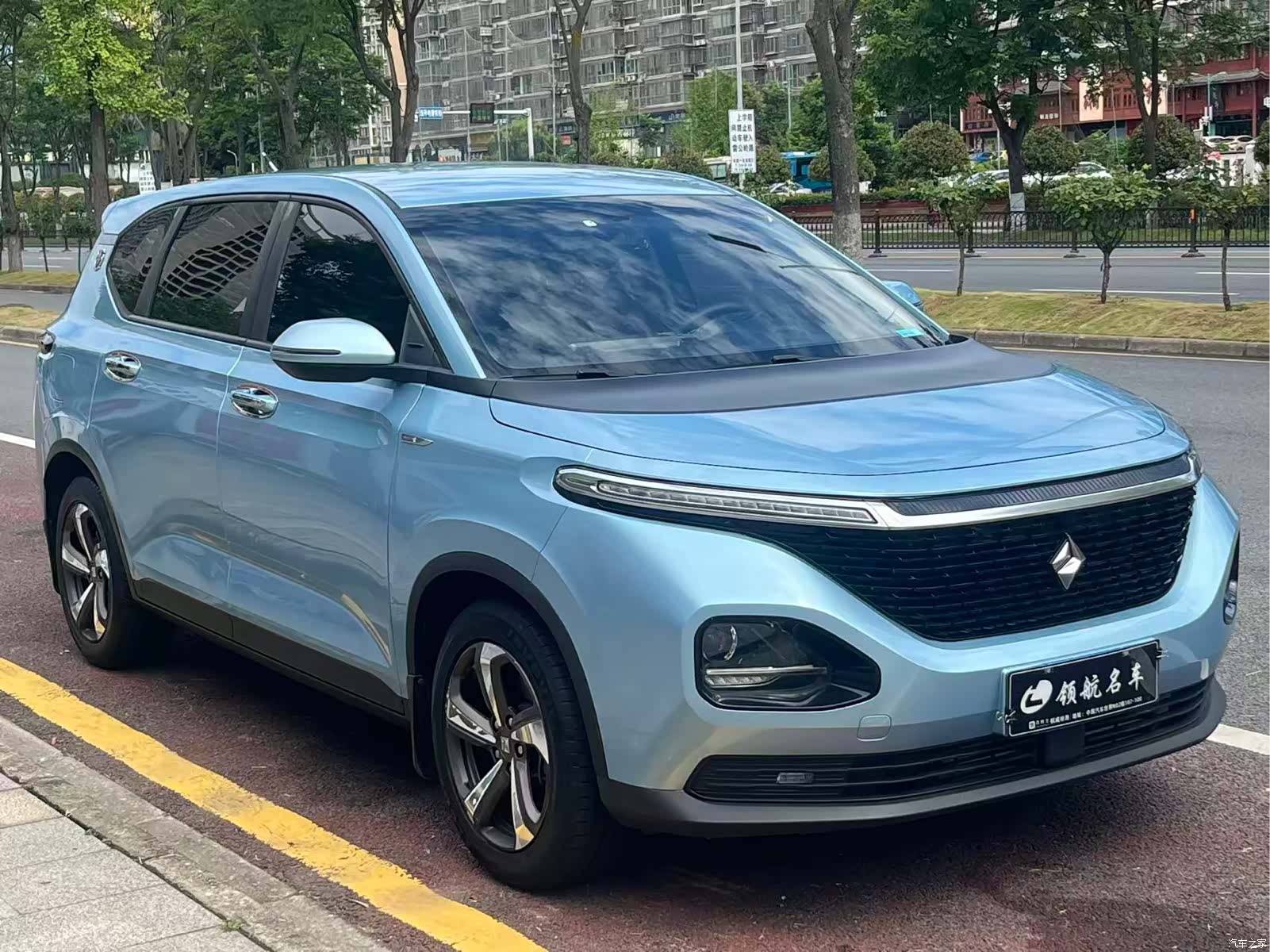 Wuling RM-5, 2020 3