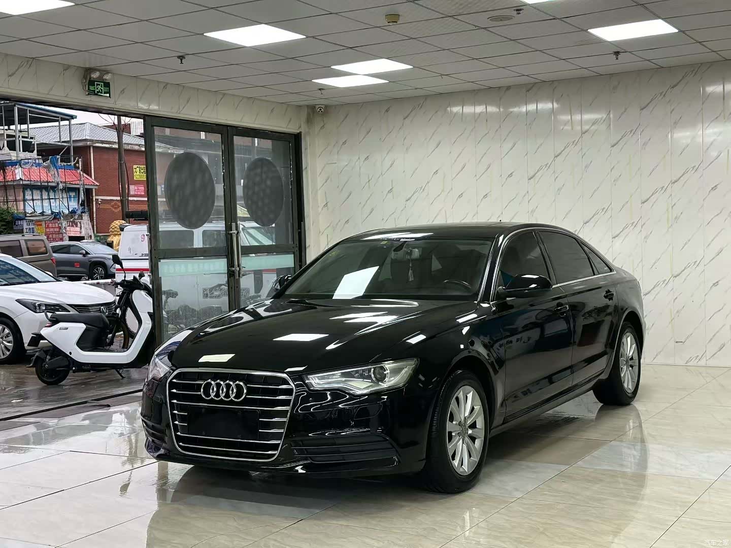 Audi A6L, 2015 3