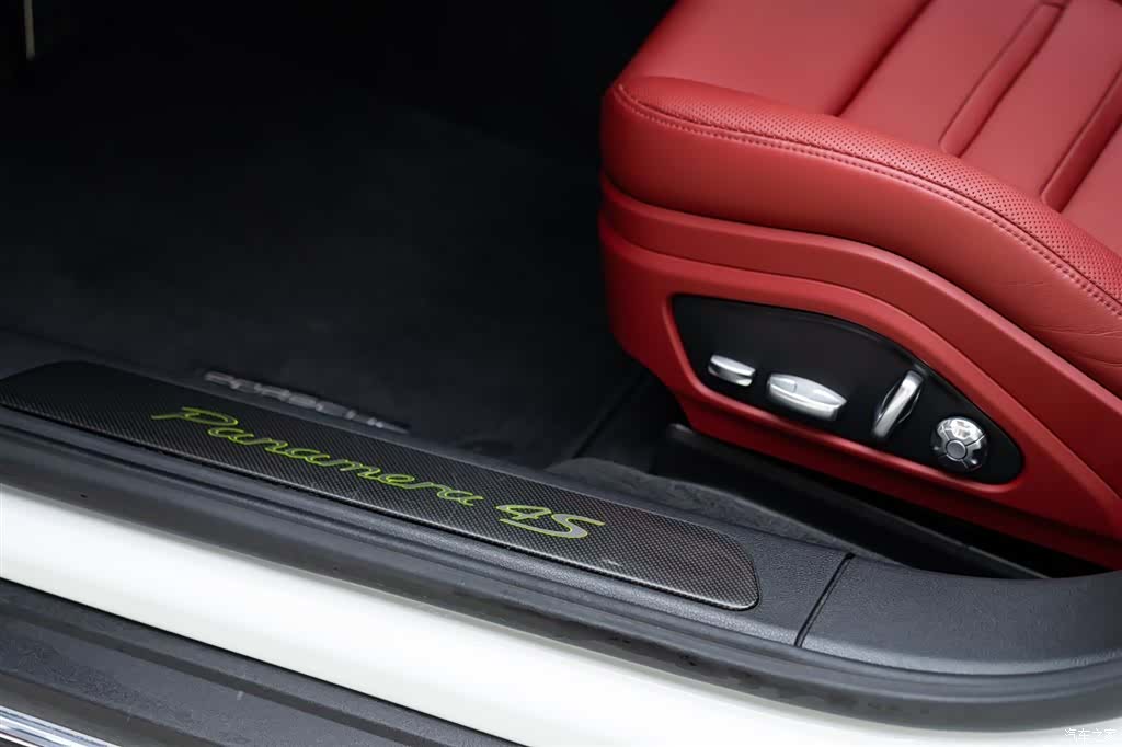 Porsche Panamera, 2022 22