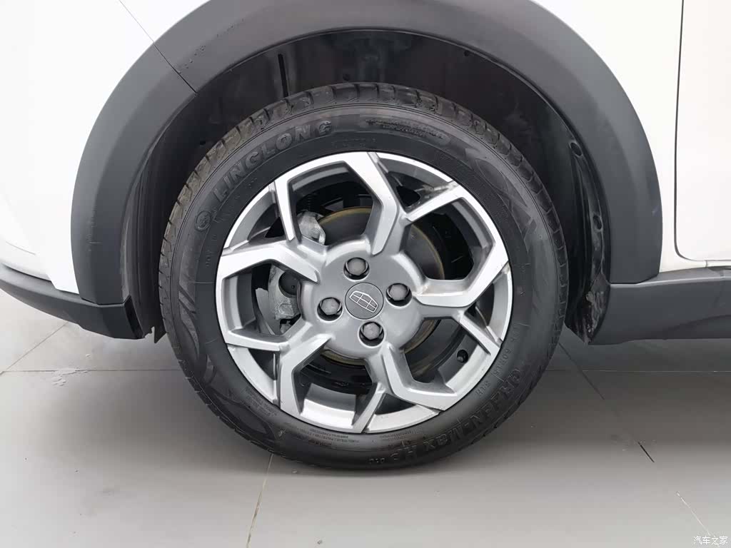 Geely X1, 2019 17