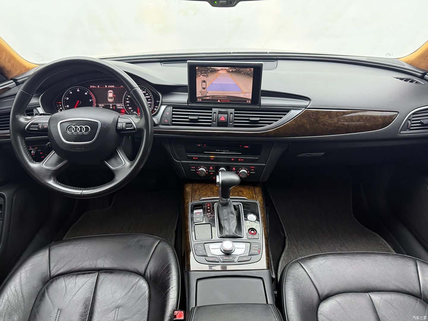Audi A6L, 2015 9