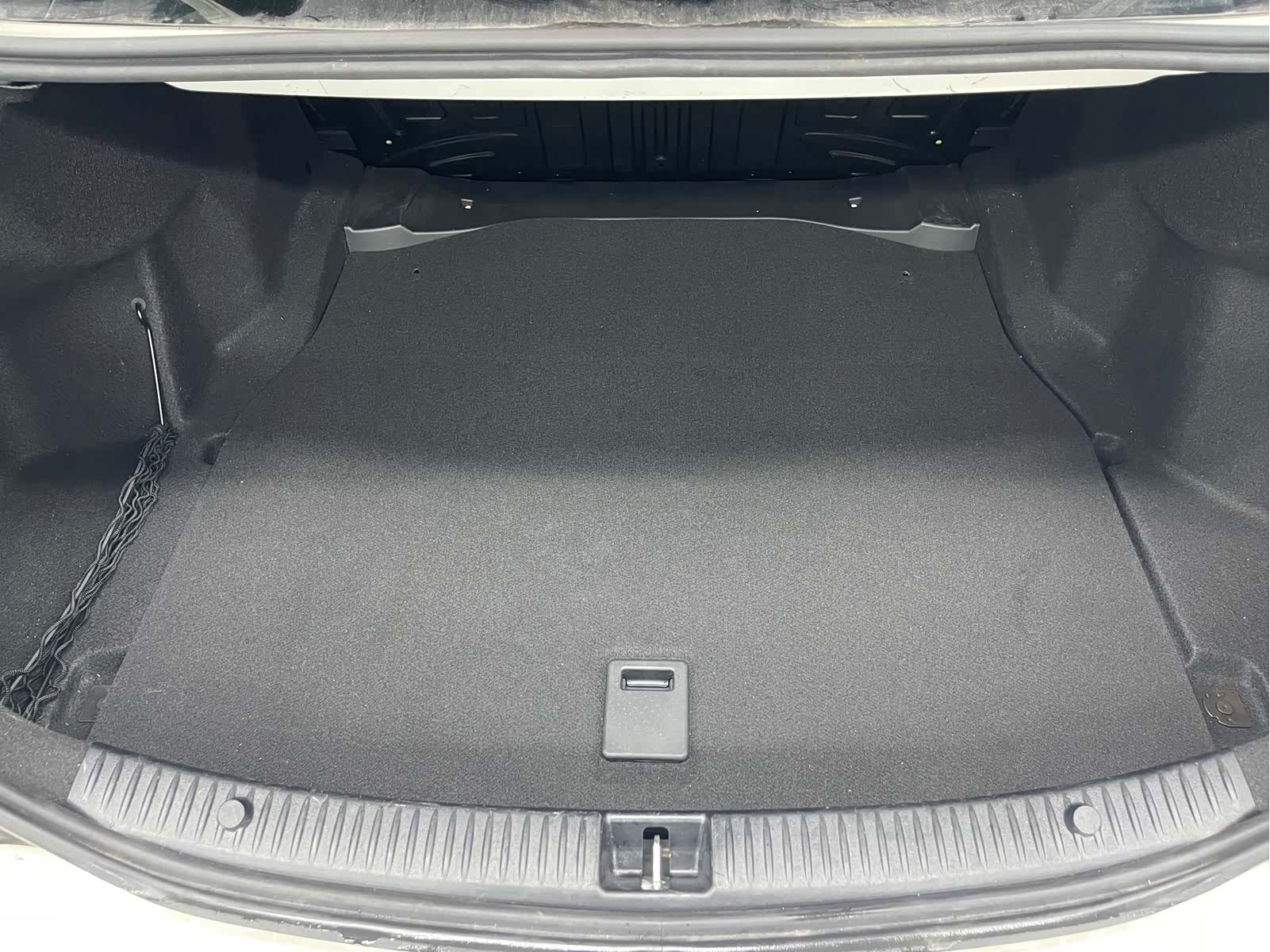 Mercedes-Benz C-Class, 2015 24