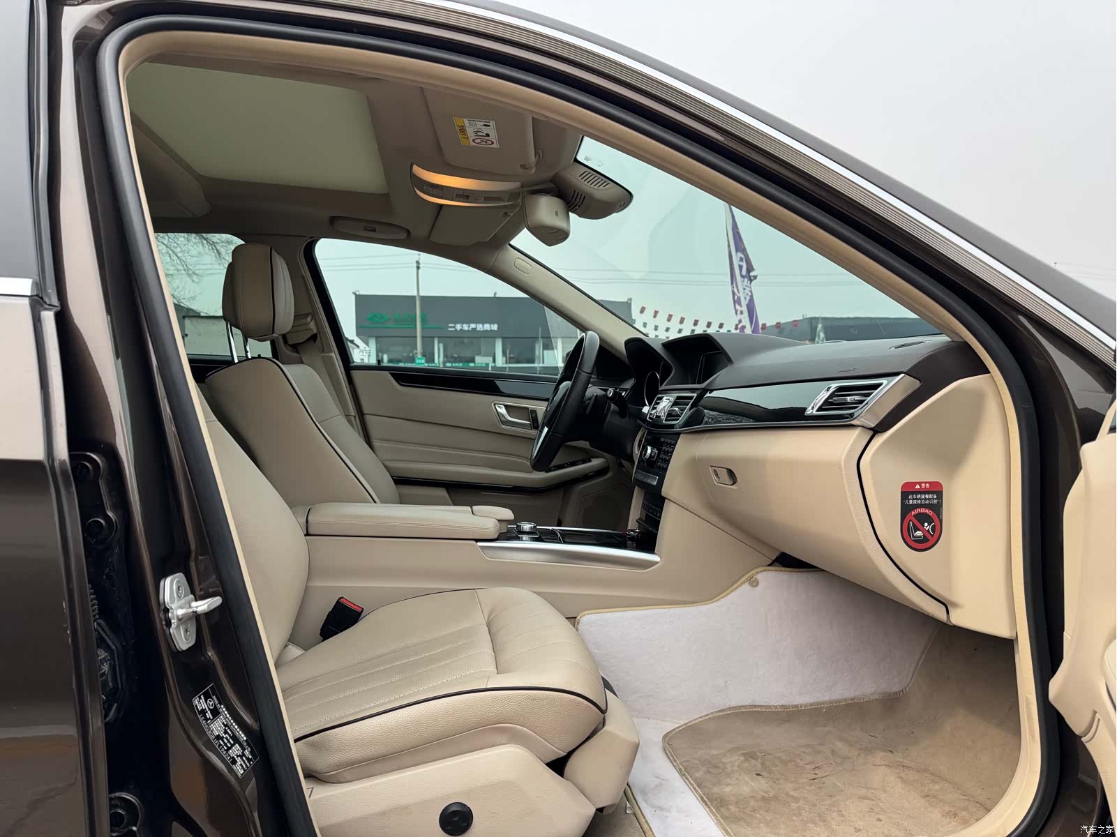 Mercedes-Benz E-Class, 2015 22