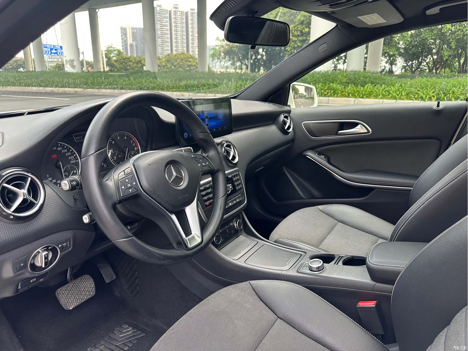 Mercedes-Benz A-Class, 2013 3