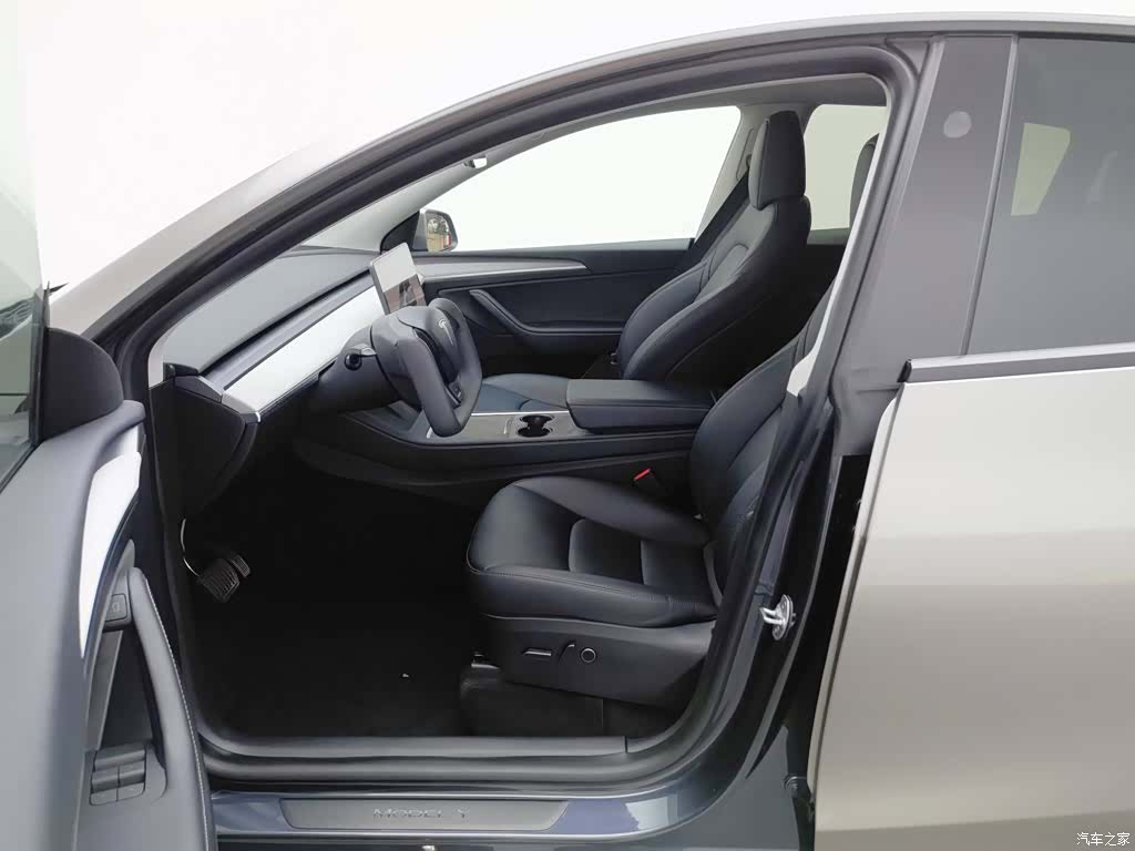Tesla Model Y, 2024 10