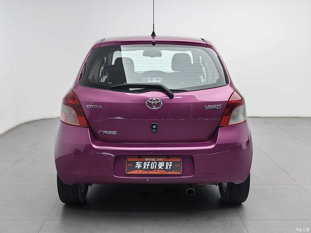 Toyota 1.6E, 2010 4
