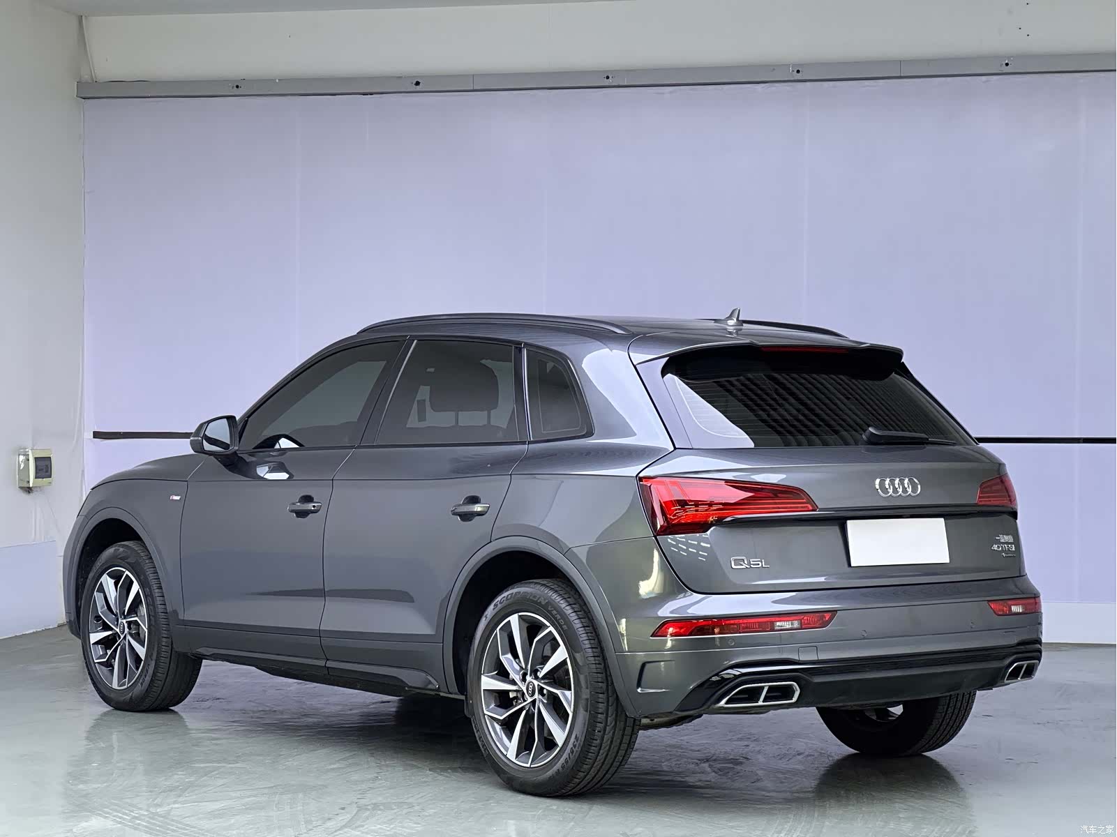 Audi Q5L, 2023 4