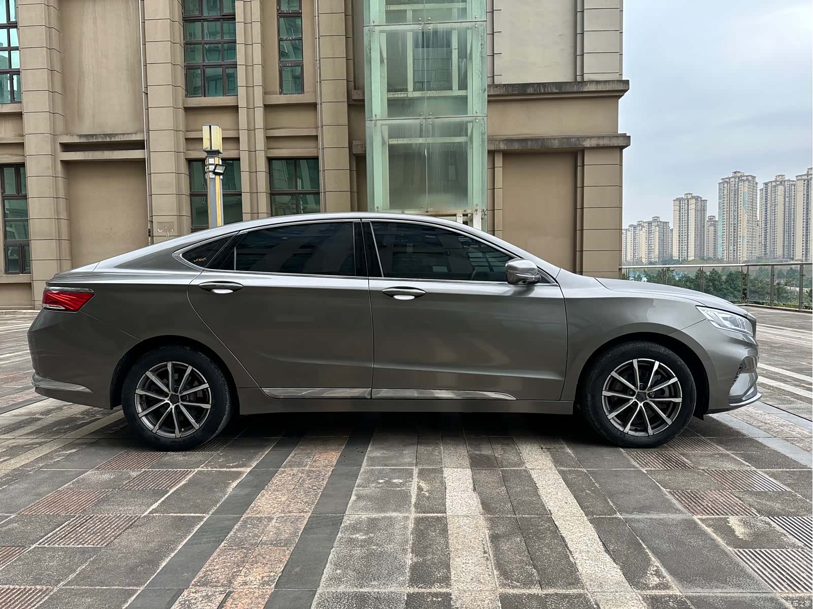 Geely +, 2021 7