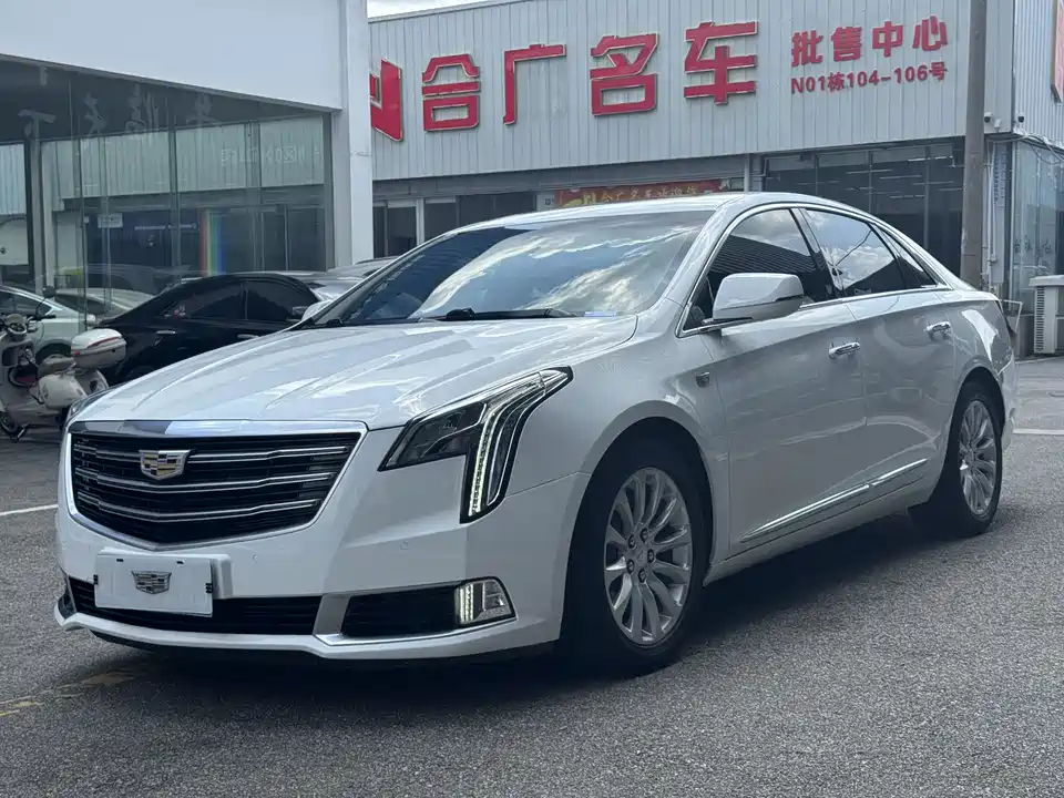 Cadillac XTS