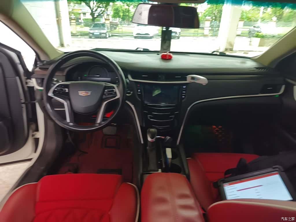 Cadillac XTS, 2019 10