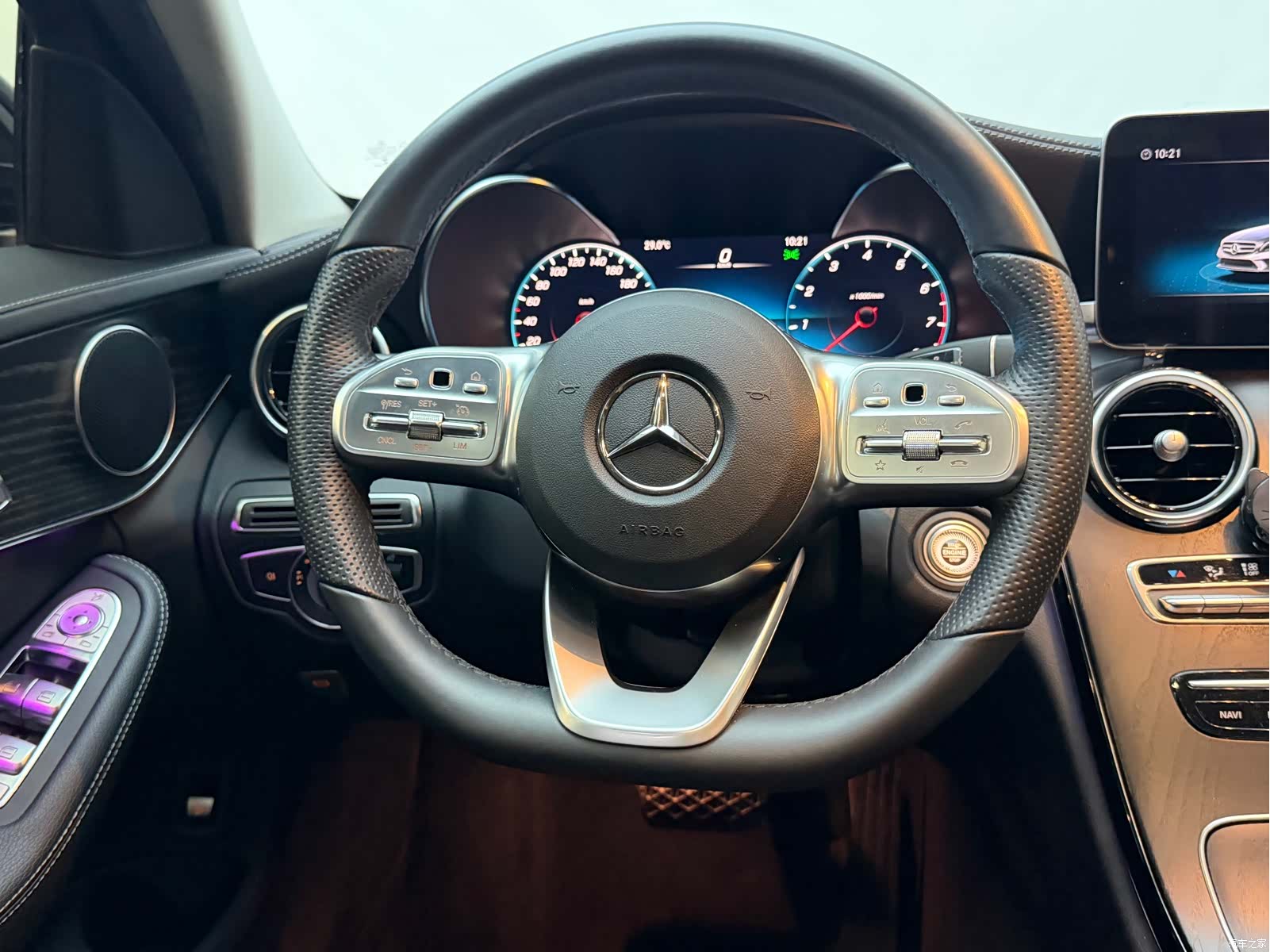 Mercedes-Benz C-Class, 2021 11