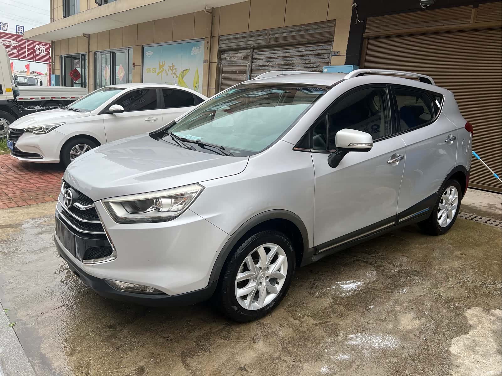 JAC S3, 2014 1
