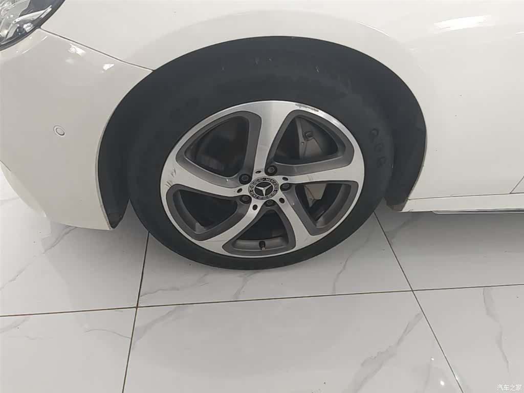 Mercedes-Benz E-Class, 2019 23