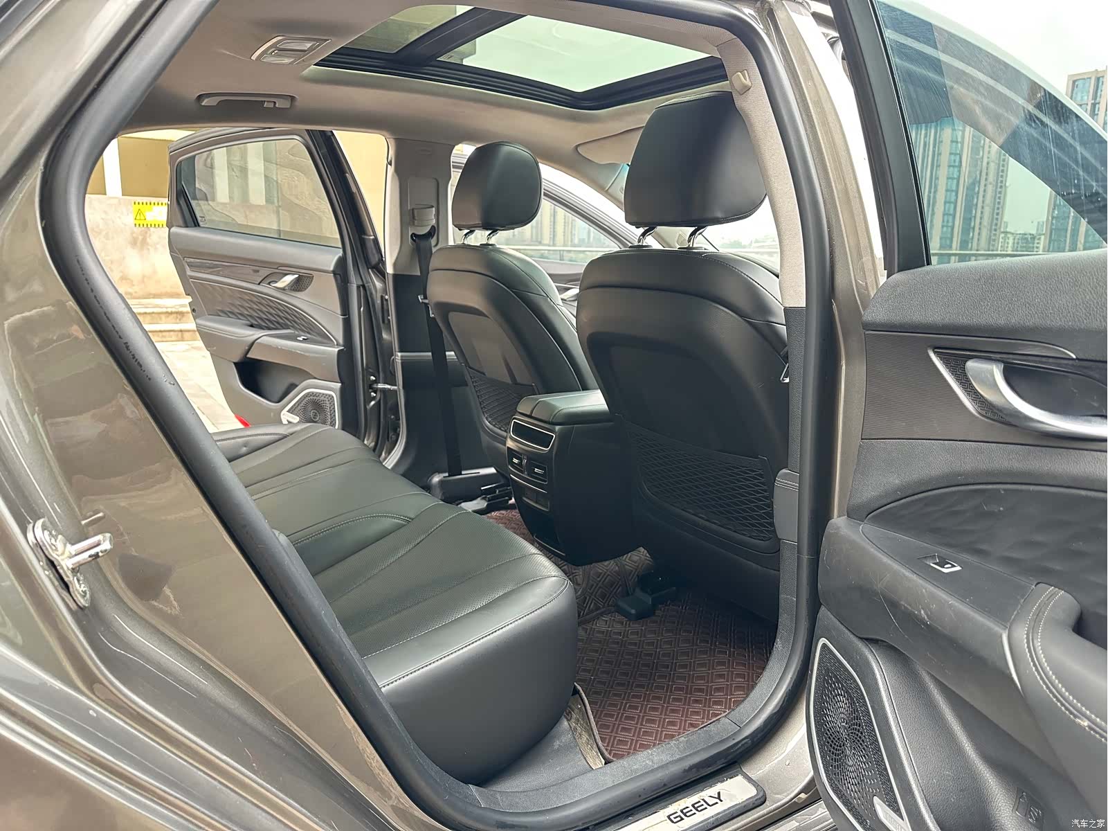 Geely +, 2021 12