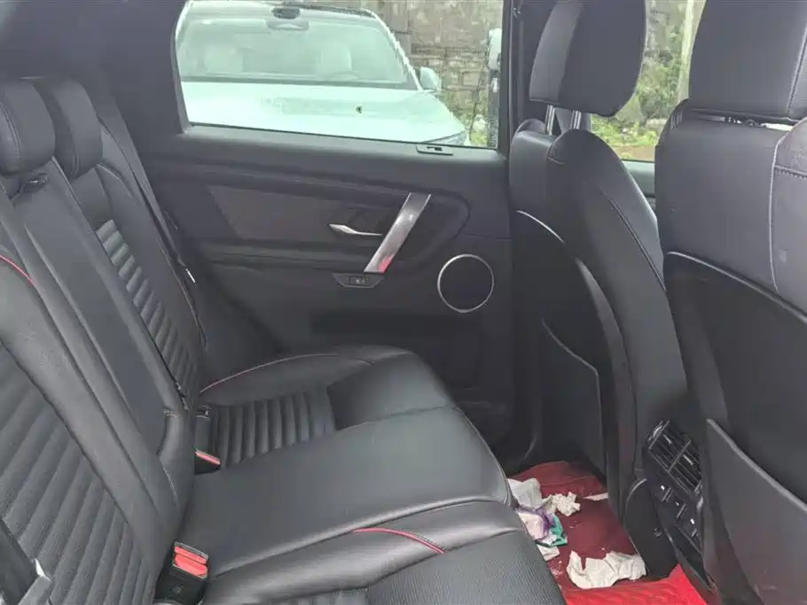 Land Rover Discover sports