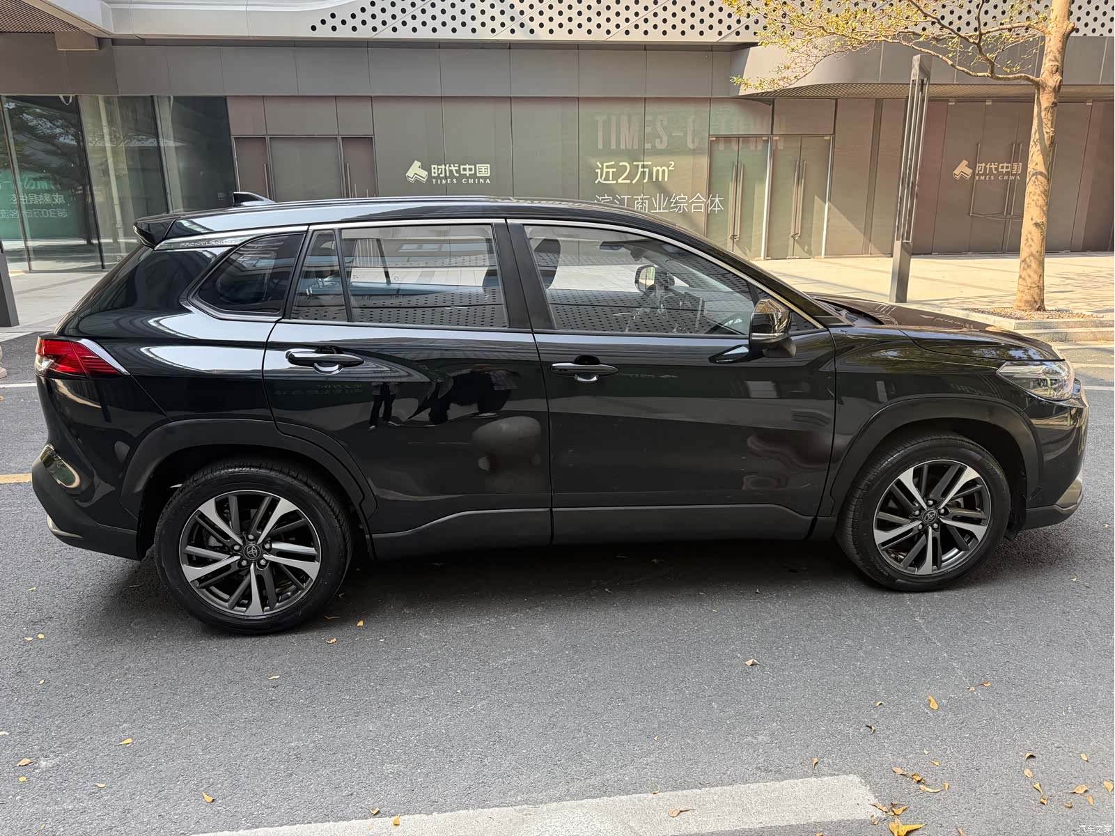 Toyota Frontlander, 2022 все фото