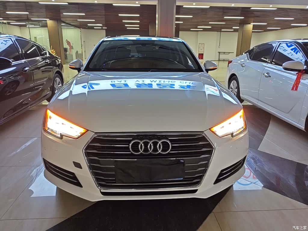 Audi A4L, 2018 3